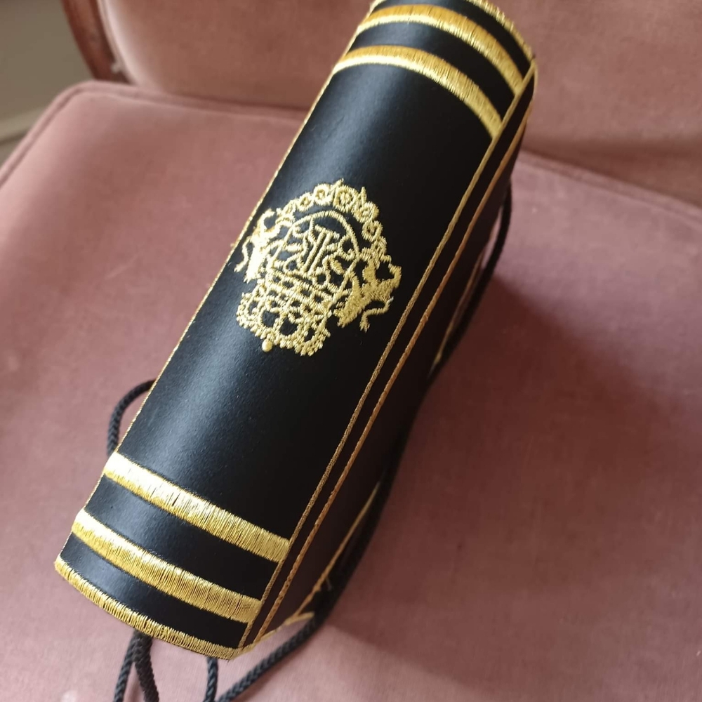 Ivana Book Purse